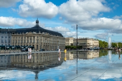 Water mirror in Bordeaux